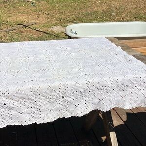 White Crochet heavy rectangular Tablecloth 37 x 44” vintage